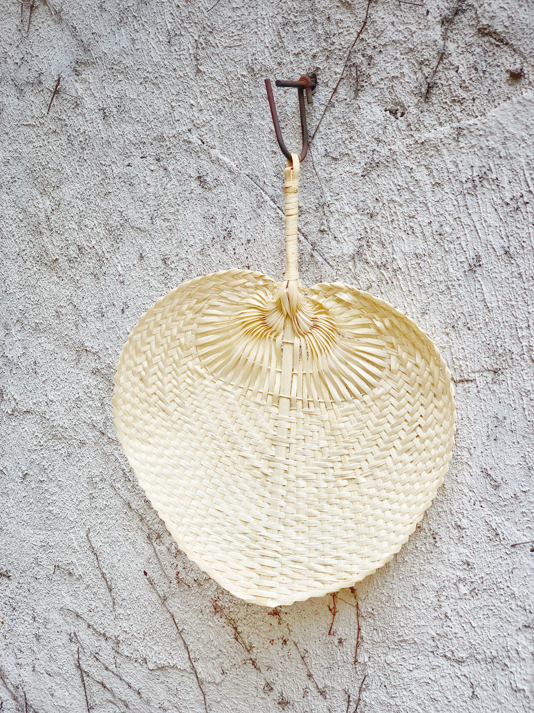 Product Spotlight: Malia Fan - PILLOWPIA