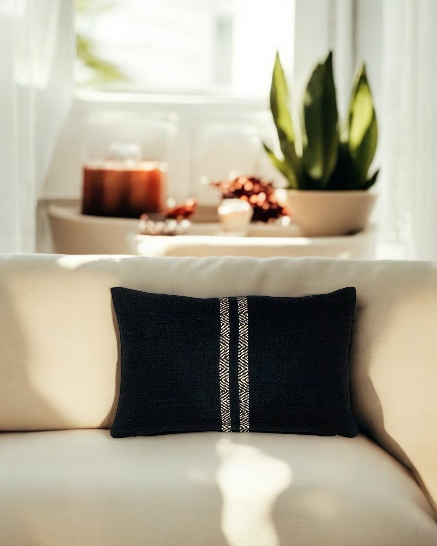 hugh lumbar pillow cover